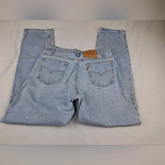 Vintage Orange Tab '96s Levi's 550 Relaxed Fit Tapered Leg W34 L32 - Picture 14 of 15